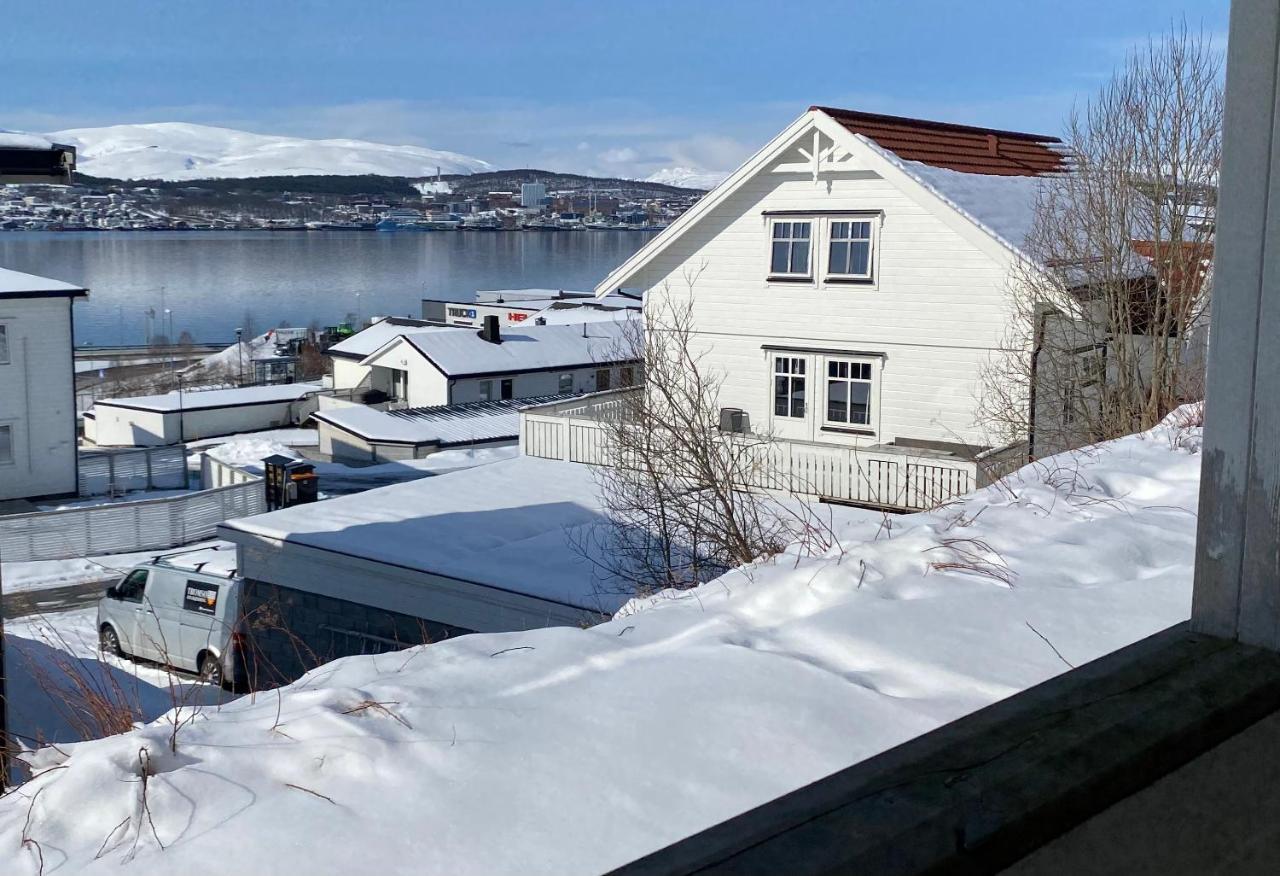 Polar Cozy Apartment - With View And Free Parking Tromsø Exteriér fotografie